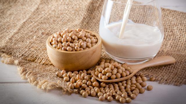Manfaat Luar Biasa Kacang Kedelai Bagi Kesehatan Dan Kecantikan