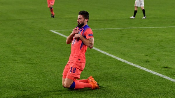 OLIVIER GIROUD QUATTRICK, PENAMPILAN CHEALSEA SEMAKIN APIK