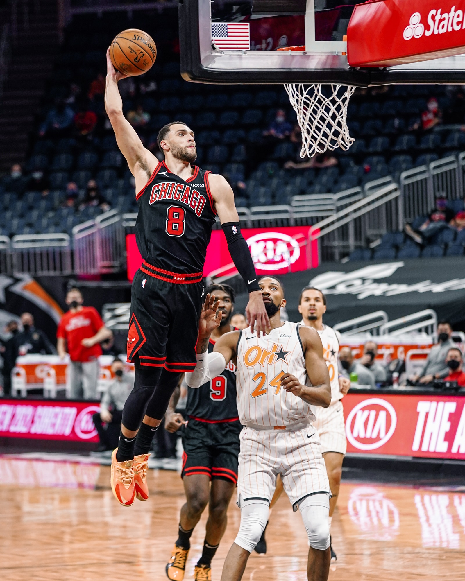 Lavine pemain yang istimewa