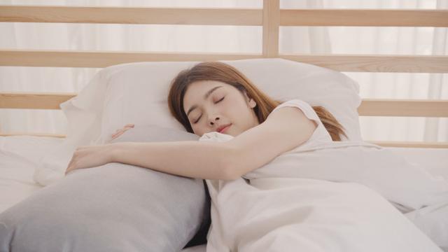 MANFAAT TIDUR DENGAN CUKUP