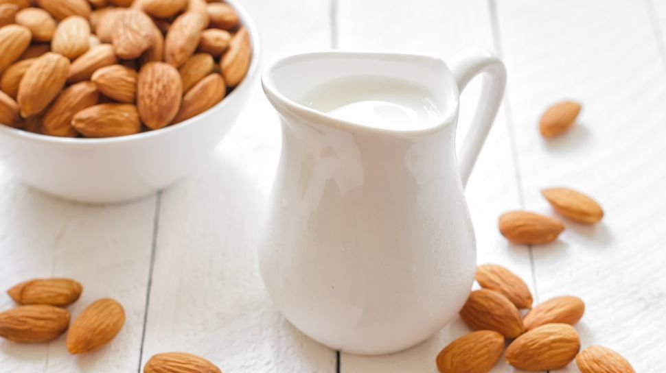 5 Manfaat Susu Almond Bagi Kesehatan Tubuh
